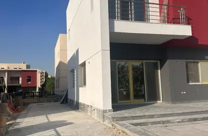 Villa - 4 Bedrooms - 3 Bathrooms for sale in Madinaty - Cairo