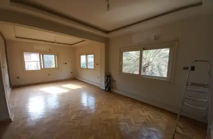 Apartment - 2 Bedrooms - 1 Bathroom for rent in Sarayat Al Maadi - Hay El Maadi - Cairo