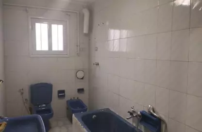 Apartment - 3 Bedrooms - 2 Bathrooms for rent in Mosadak St. - Dokki - Giza