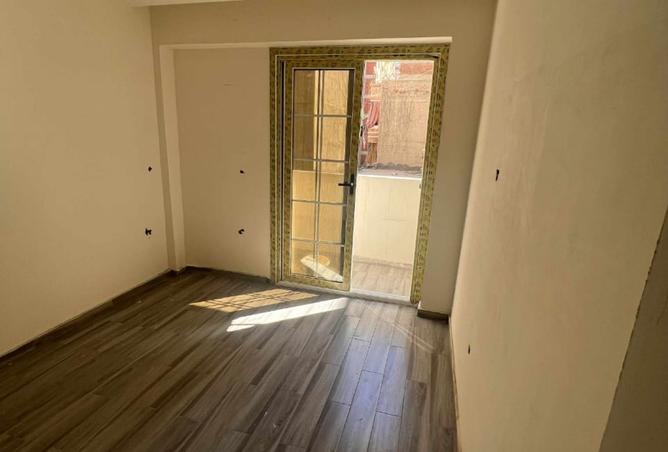 8184460 - Property Image 2