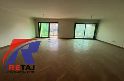 شقة - 5 غرف نوم - 3 حمامات للبيع في شارع احمد فخري - المنطقة السادسة - مدينة نصر - القاهرة