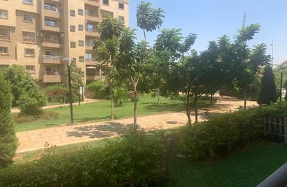 Apartment - 2 Bedrooms - 1 Bathroom for sale in Madinaty - Cairo