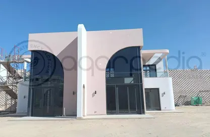 Chalet - 2 Bedrooms - 2 Bathrooms for sale in June - Ras Al Hekma - North Coast