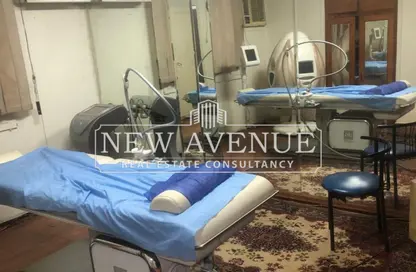 Clinic - Studio - 2 Bathrooms for rent in Al Merghany St. - Ard El Golf - Heliopolis - Masr El Gedida - Cairo