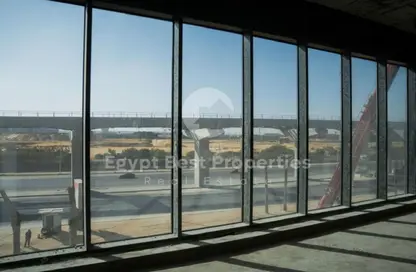 Shop - Studio - 2 Bathrooms for sale in Hyde Park Business District Mall - South Teseen St. - The 5th Settlement - New Cairo City - Cairo Shop - Studio - 2 Bathrooms for sale in Hyde Park Business District Mall - South Teseen St. - The 5th Settlement - New Cairo City - Cairo