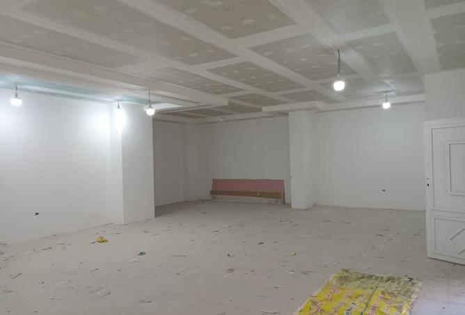 8092993 - Property Image 2