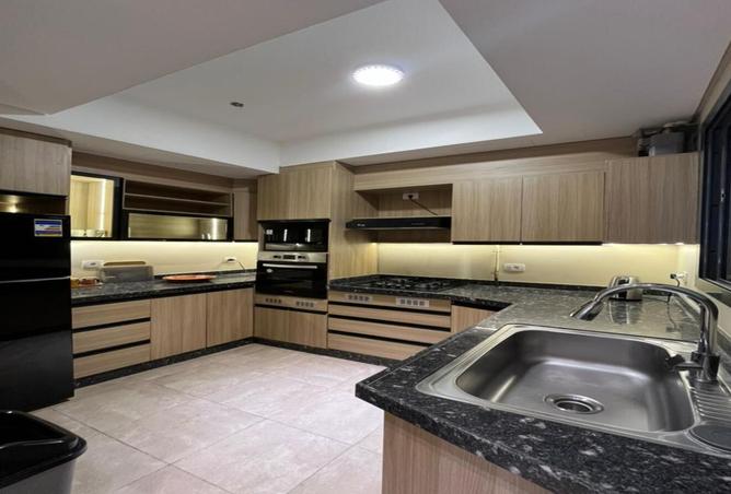 8369131 - Property Image 2