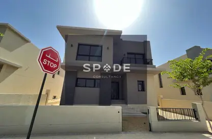 Villa - 7+ Bedrooms - 7 Bathrooms for sale in Swan Lake Residence - 5th Settlement Compounds - The 5th Settlement - New Cairo City - Cairo