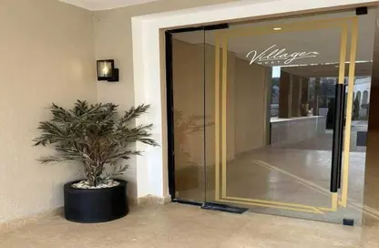 Apartment - 3 Bedrooms - 3 Bathrooms for rent in Village West - Sheikh Zayed Compounds - Sheikh Zayed City - Giza