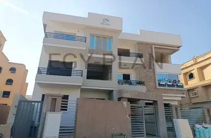 Apartment - 3 Bedrooms - 3 Bathrooms for sale in Lazurde - 8th District - Sheikh Zayed City - Giza