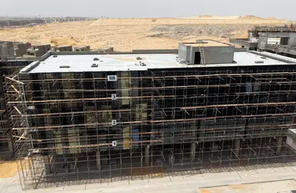 طابق كامل - استوديو - 2 حمامات للايجار في ايست ماين القاهرة الجديدة - كمبوندات التجمع الخامس - التجمع الخامس - مدينة القاهرة الجديدة - القاهرة