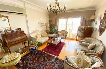 Apartment - 3 Bedrooms - 2 Bathrooms for sale in Kafr Abdo - Roushdy - Hay Sharq - Alexandria