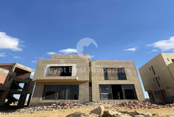 8039566 - Property Image 2