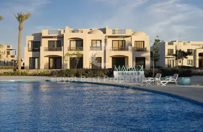 Chalet - 3 Bedrooms - 4 Bathrooms for sale in Makadi Orascom Resort - Makadi - Hurghada - Red Sea