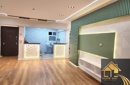 Apartment - 2 Bedrooms - 2 Bathrooms for sale in El Rehab Extension - Al Rehab - New Cairo City - Cairo