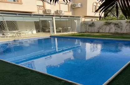 منزل مزدوج - 5 غرف نوم - 3 حمامات للبيع في جرينز - الحي السادس - الشيخ زايد - الجيزة