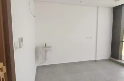 عيادة - استوديو للايجار في كمبوند لاميرادا - كمبوندات التجمع الخامس - التجمع الخامس - مدينة القاهرة الجديدة - القاهرة