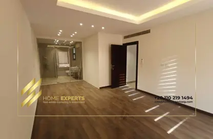 Apartment - 2 Bedrooms - 3 Bathrooms for sale in Eastown - 5th Settlement Compounds - The 5th Settlement - New Cairo City - Cairo