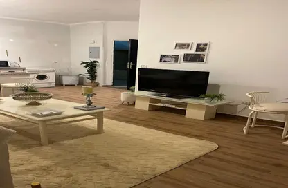 Apartment - 2 Bedrooms - 1 Bathroom for rent in American University Housing District - 5th Settlement Compounds - The 5th Settlement - New Cairo City - Cairo