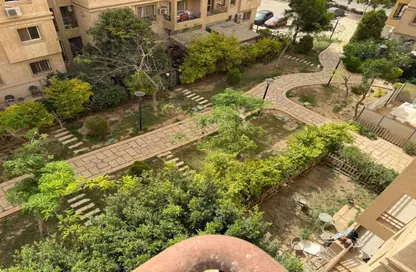 Apartment - 2 Bedrooms - 2 Bathrooms for sale in Madinaty - Cairo