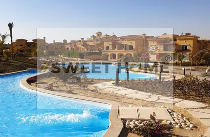 منزل مزدوج - 5 غرف نوم - 5 حمامات للبيع في لينا سبرنجز - امتداد المستثمرين الشمالية - مدينة القاهرة الجديدة - القاهرة