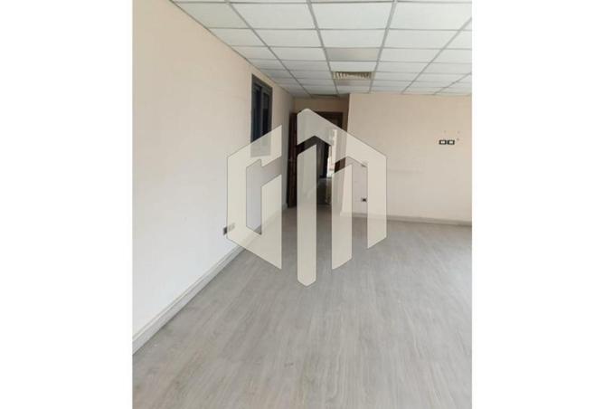 8168871 - Property Image 2