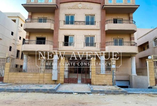 8073069 - Property Main Image