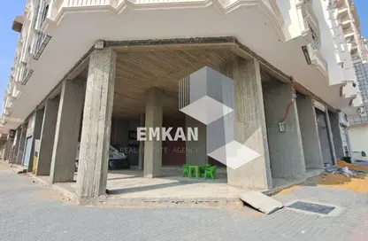 Shop - Studio - 2 Bathrooms for sale in 50th Street - Zahraa El Maadi - Hay El Maadi - Cairo