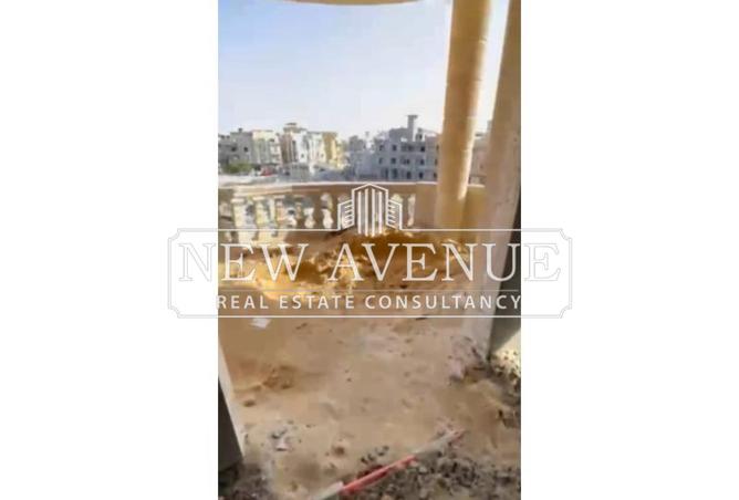 8315018 - Property Image 2