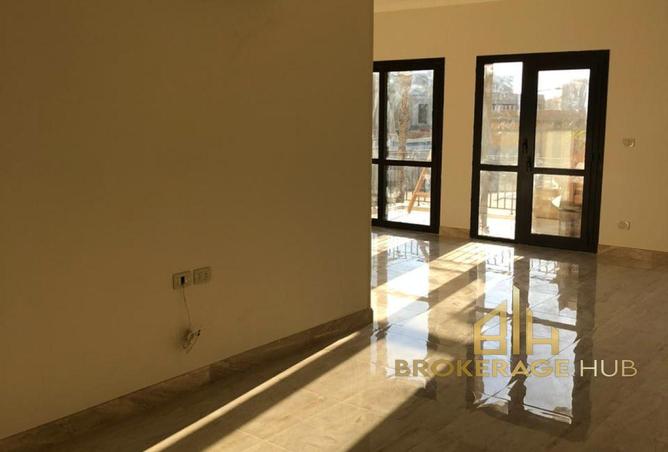 8560571 - Property Image 2