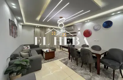 شقة - 3 غرف نوم - 2 حمامات للايجار في مدينتي - القاهرة