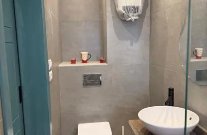 Villa - 4 Bedrooms - 3 Bathrooms for sale in Fifth Square - The 5th Settlement - New Cairo City - Cairo