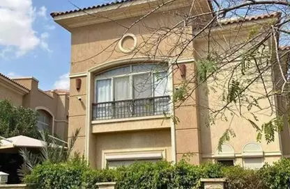 Villa - 5 Bedrooms - 4 Bathrooms for sale in American University Housing District - 5th Settlement Compounds - The 5th Settlement - New Cairo City - Cairo