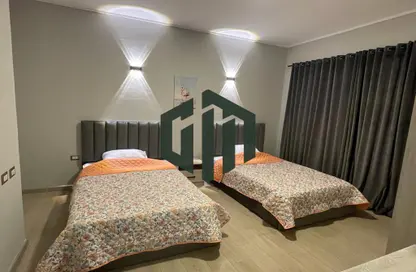Apartment - 2 Bedrooms - 2 Bathrooms for rent in Palm Hills Village Gate - South Investors Area - New Cairo City - Cairo