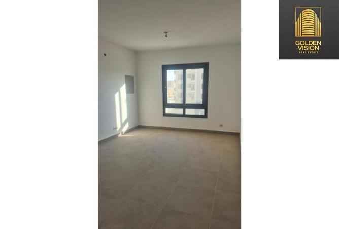 8280303 - Property Image 3