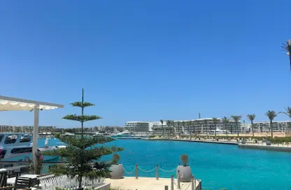 فيلا - 4 غرف نوم - 3 حمامات للبيع في مراسي - سيدي عبد الرحمن - الساحل الشمالي