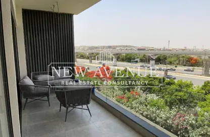 Apartment - 2 Bedrooms - 2 Bathrooms for sale in Lake View - 5th Settlement Compounds - The 5th Settlement - New Cairo City - Cairo