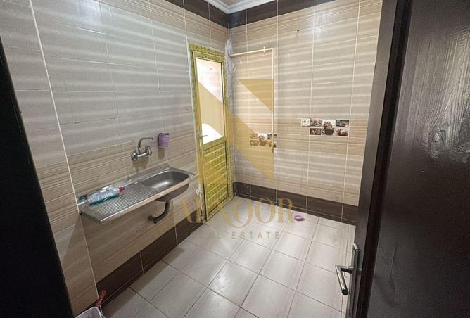 8061888 - Property Image 2