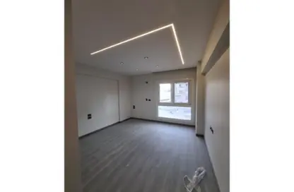 Apartment - 3 Bedrooms - 3 Bathrooms for rent in Mountain View iCity - 5th Settlement Compounds - The 5th Settlement - New Cairo City - Cairo