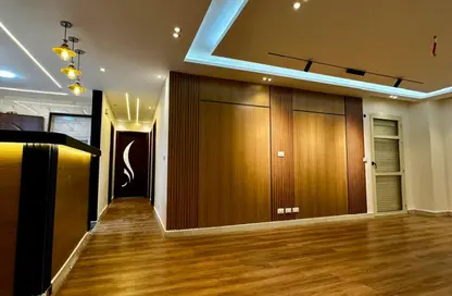 Apartment - 3 Bedrooms - 2 Bathrooms for sale in Madinaty - Cairo