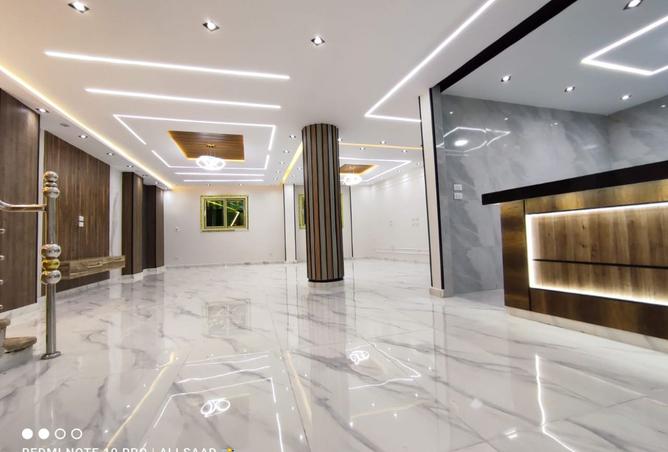 8474201 - Property Image 3