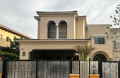 Villa - 5 Bedrooms - 6 Bathrooms for sale in Royal City - Sheikh Zayed Compounds - Sheikh Zayed City - Giza