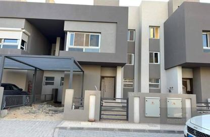 Villa - 4 Bedrooms - 3 Bathrooms for sale in Al Karma 4 - Sheikh Zayed Compounds - Sheikh Zayed City - Giza