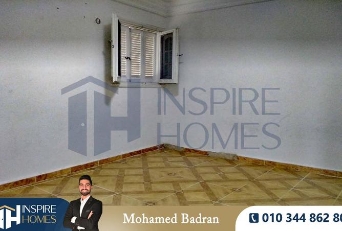 8273908 - Property Image 2