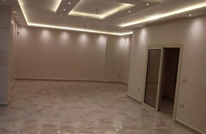Apartment - 3 Bedrooms - 2 Bathrooms for rent in Mohamed Naguib Axis - Abou El Houl - New Cairo City - Cairo