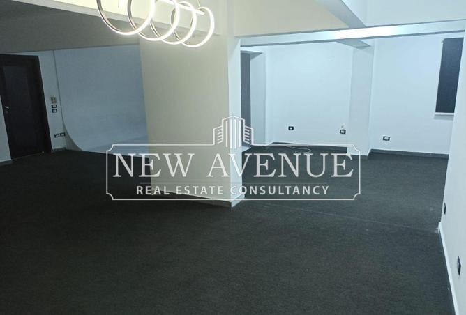 8233571 - Property Main Image