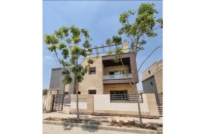 Townhouse - 3 Bedrooms - 3 Bathrooms for sale in Tag Sultan - Ring Road - Cairo