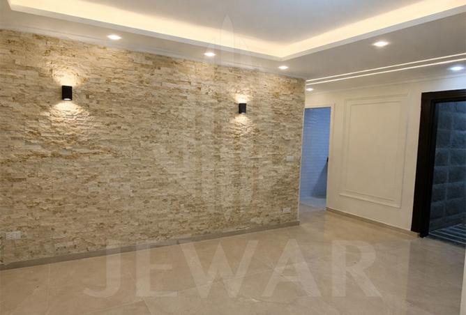 8491877 - Property Image 3