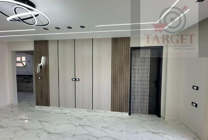 7957218 - صورة العقار 3