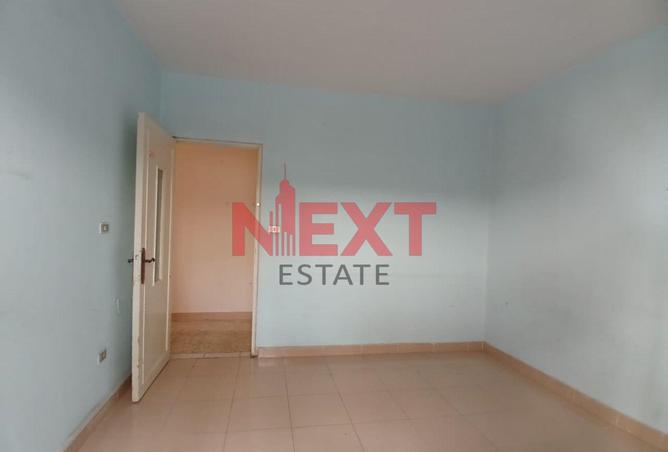 8065880 - Property Image 3